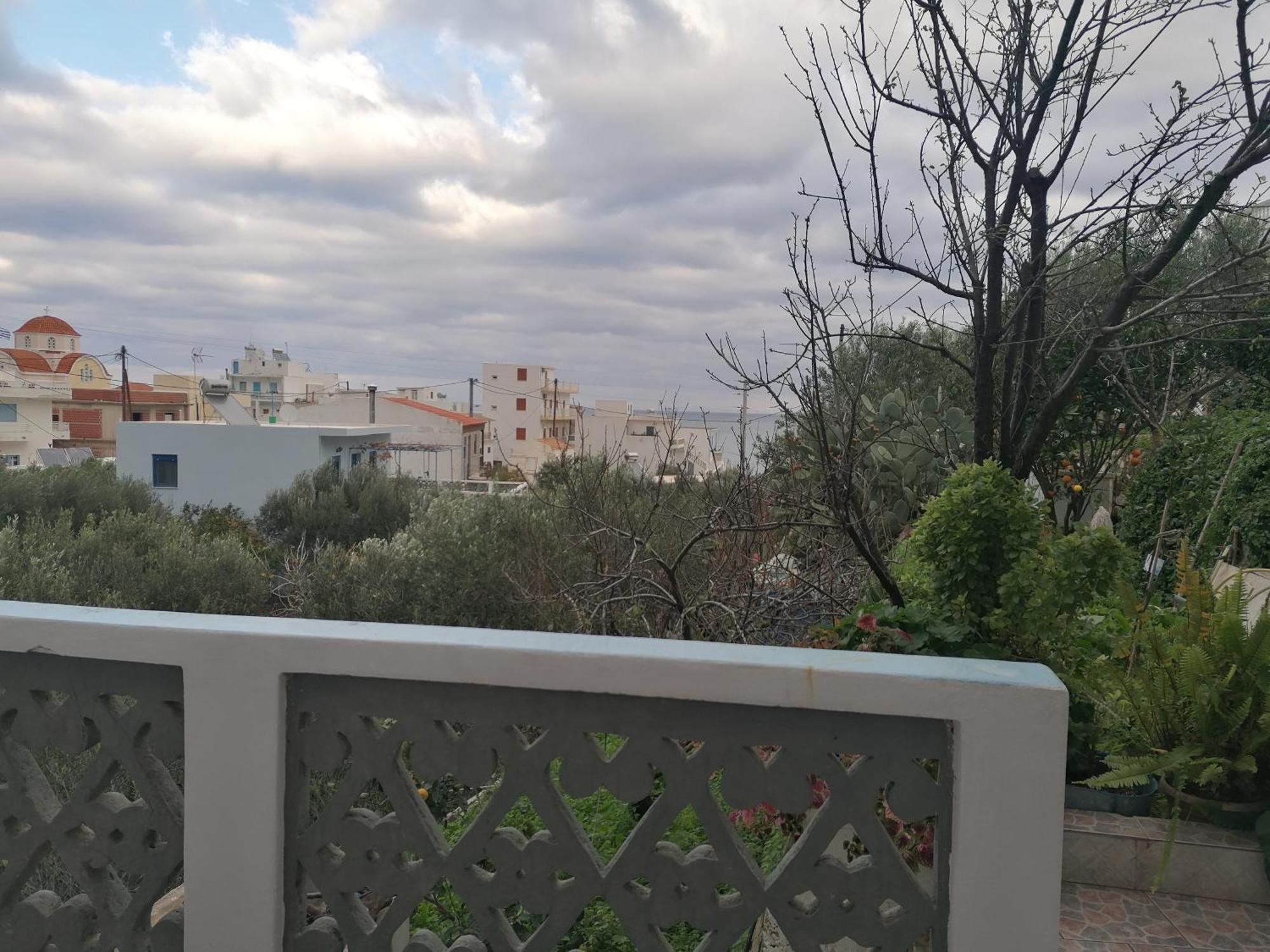 Oasis Studio Διαφάνιον Εξωτερικό φωτογραφία